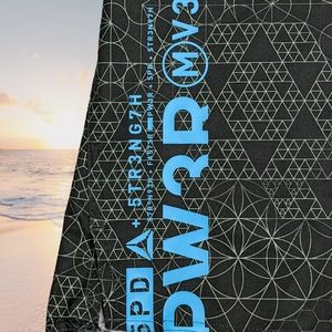 Men's Large Reebok 1 One Series power strength workout board shorts New